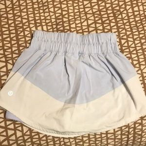Lululemon purple + white tennis skirt